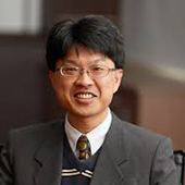 何建達：上善若水的管理哲學